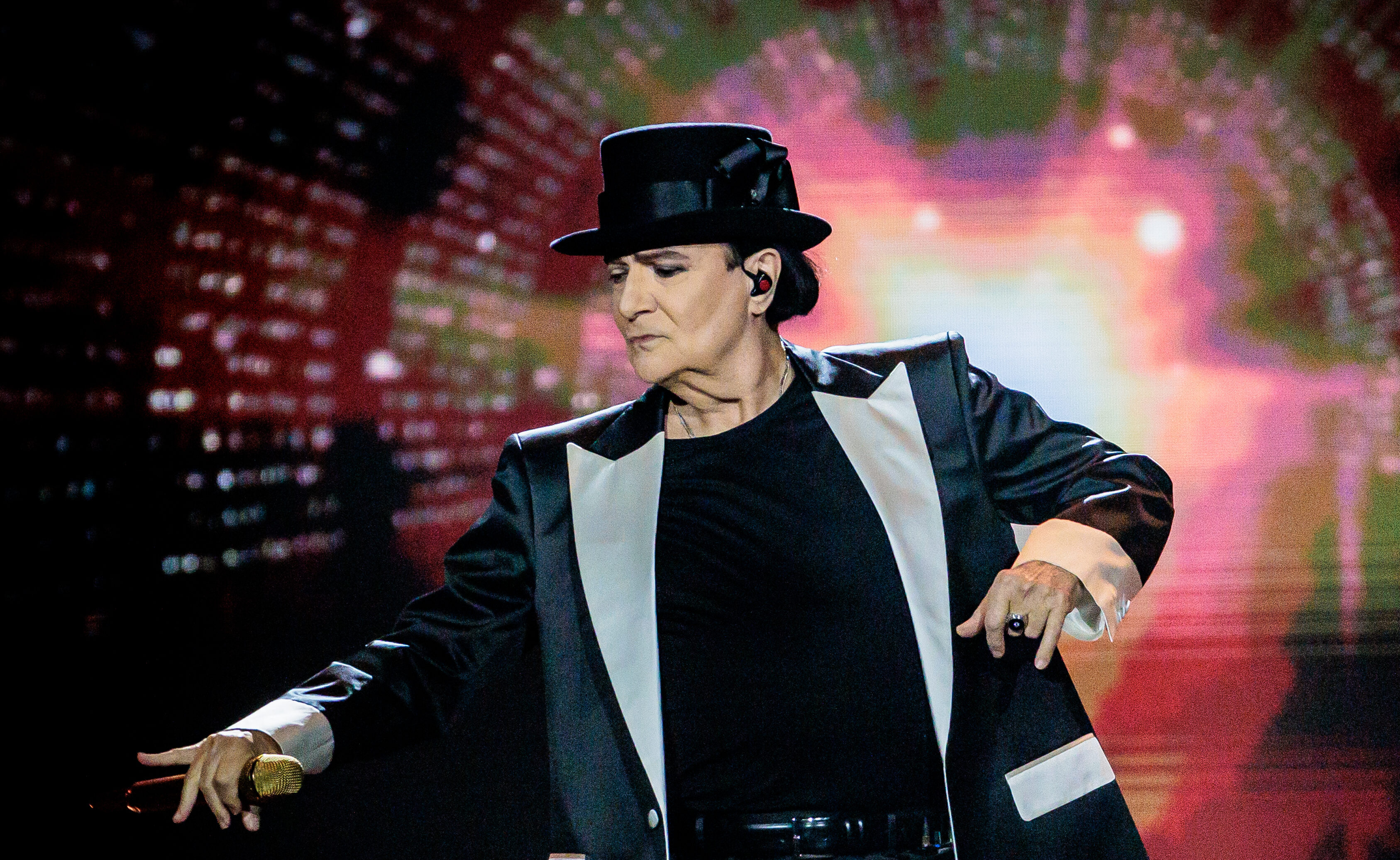Concerto 17 ottobre 2024, Renato Zero a Mantova: la scaletta delle canzoni