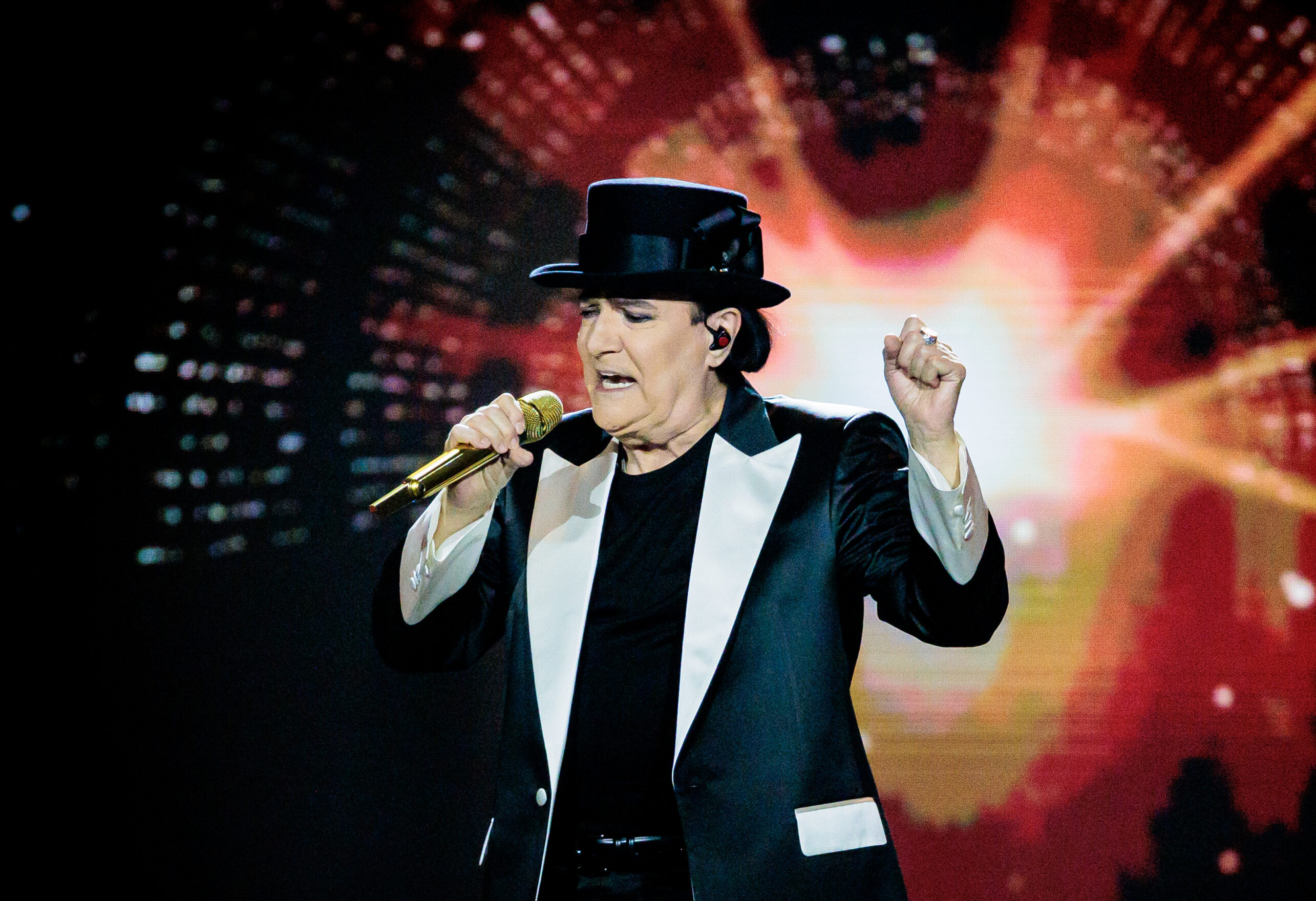 Concerto 29 ottobre 2024, Renato Zero a Perugia: scaletta delle canzoni, orario, come arrivare al PalaBarton