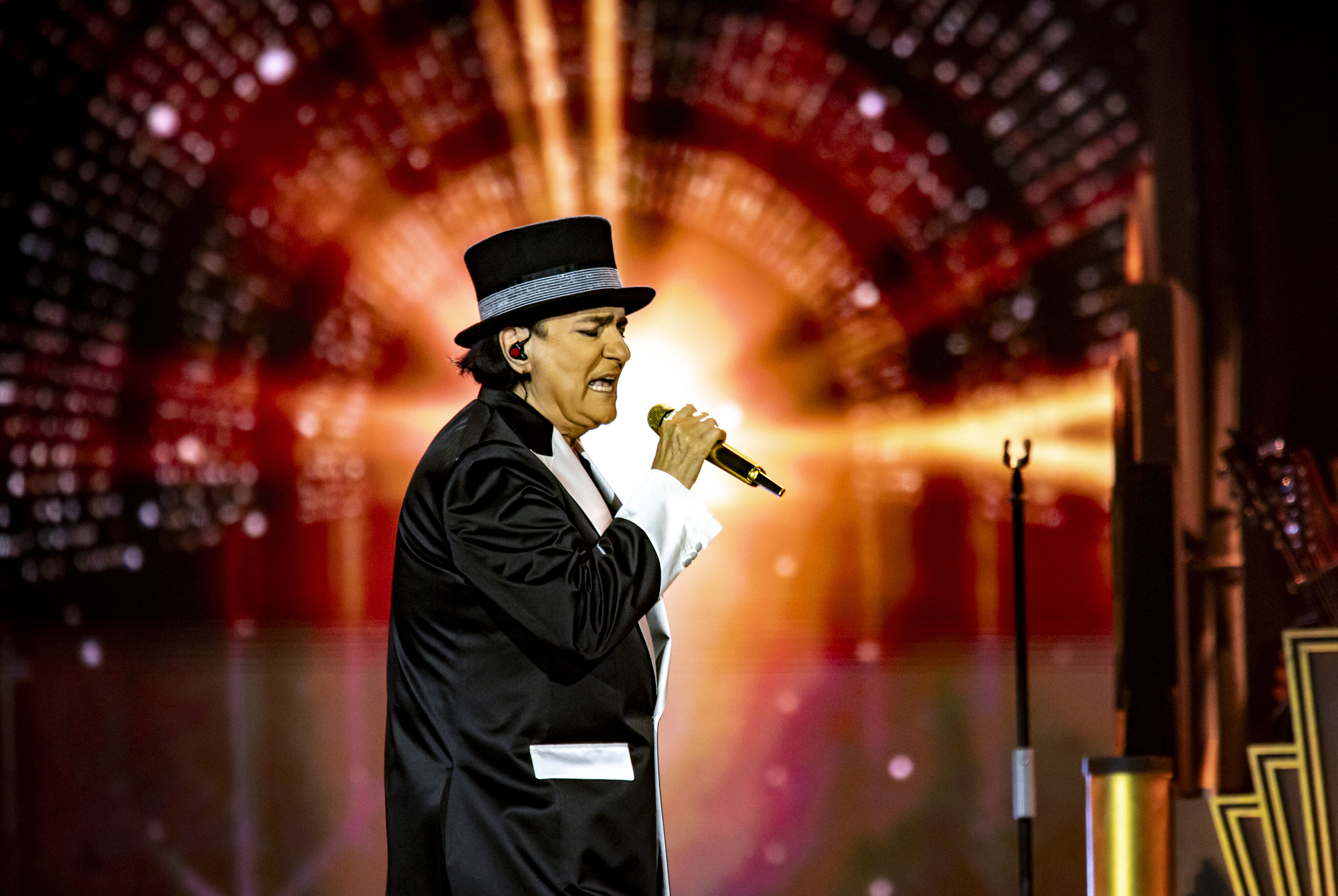 Concerto 9 ottobre 2024, Renato Zero a Livorno: la scaletta delle canzoni, orario e come arrivare al Modigliani Forum