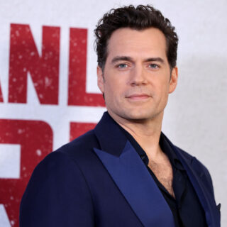 Henry Cavill si unisce a Daniel Quinn-Toye per il live-acrtion di Voltron e Kevin Costner surfista alle prese con una tribù di cacciatori di teste in Headhunters di Steven Holleran.
