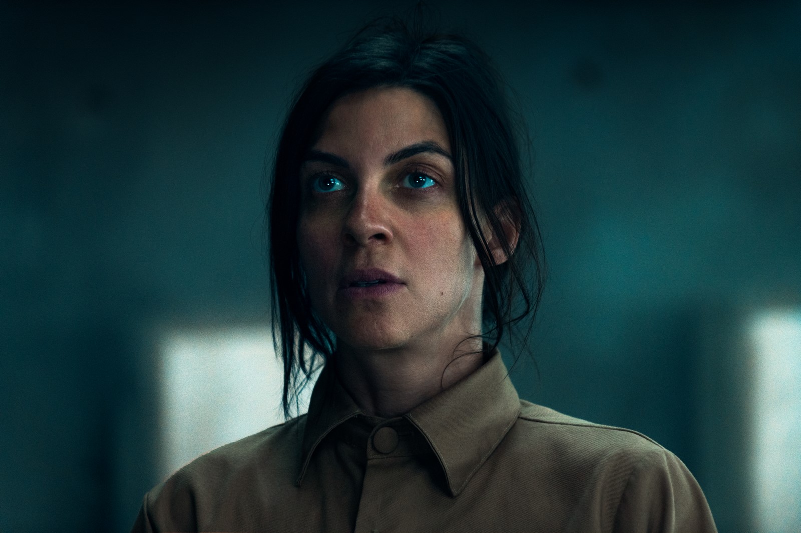 Recensione, ipotesi sul finale e tutto quello che c'è da sapere sul film di Netflix diretto da Galder Gaztelu-Urrutia e interpretato da Milena Smit, Natalia Tena e Hovik Keuchkerian.