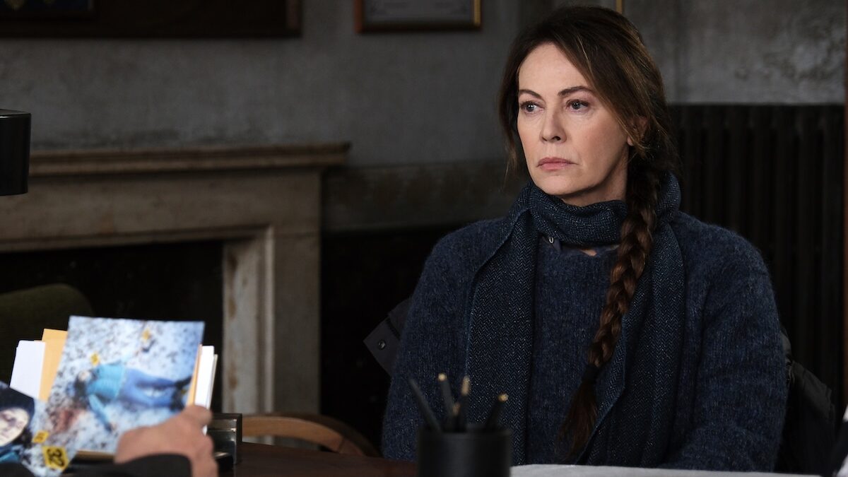 Ninfa Dormiente serie tv, recensione: solo Elena Sofia Ricci poteva diventare Teresa Battaglia e dare il via a una rivoluzione per le donne nelle fiction