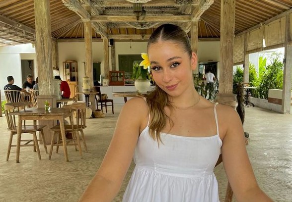 Sienna Osborne: chi è la ballerina di Amici 2024