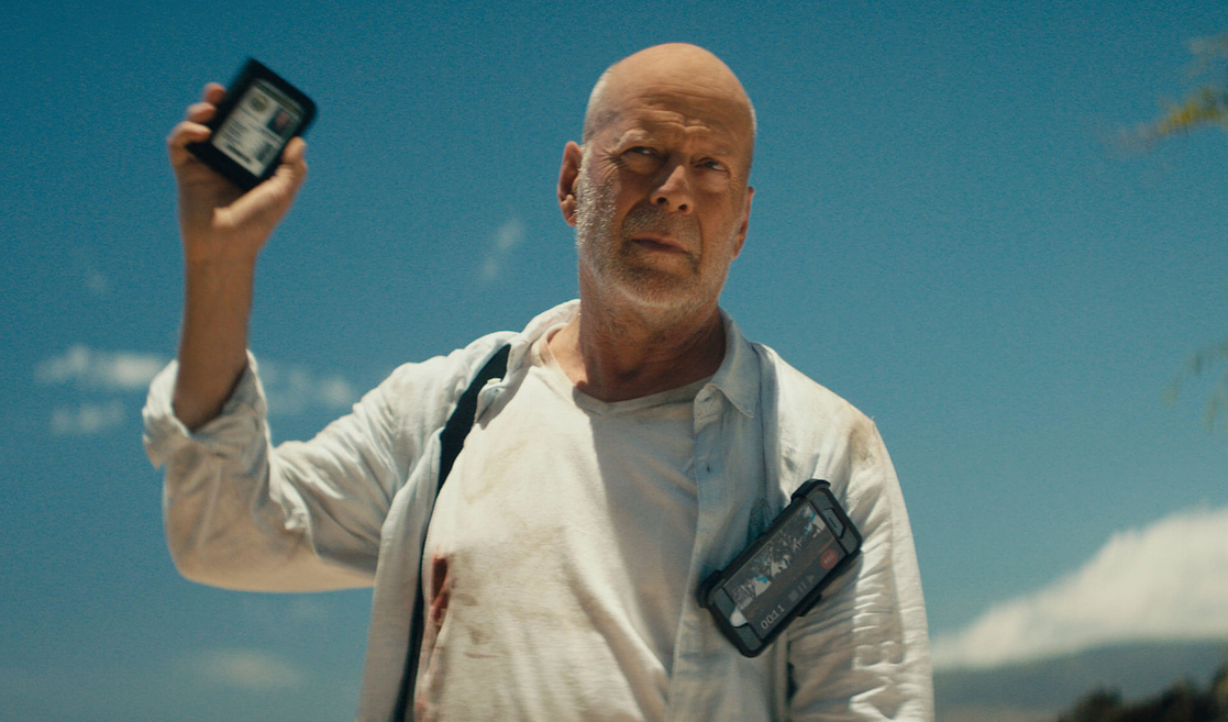 Su Italia Uno Paradise City, film d'azione di Chuck Russell che segna l'ultimo ruolo di Bruce Willis prima del suo ritiro e reunion di Willis e John Travolta a 27 anni dal Pulp Fiction di Quentin Tarantino.
