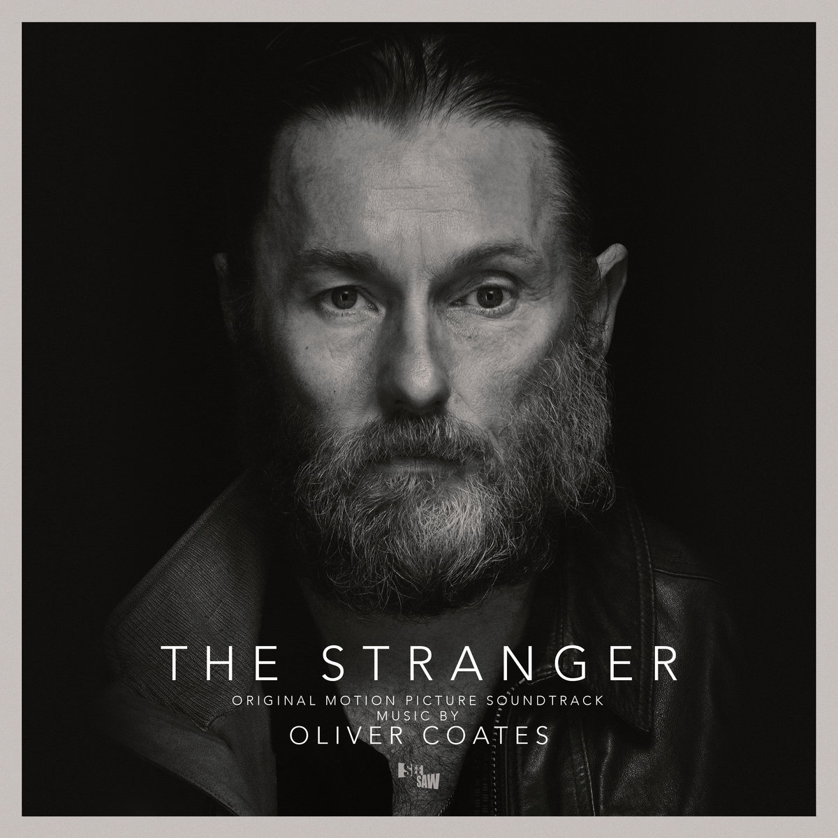 Su Rai 3 The Stranger, il thriller australiano basato su una storia vera diretto da Thomas M. Wright e interpretato da Joel Edgerton, Sean Harris, Jada Alberts, Kate Rylett, Cormac Wright.