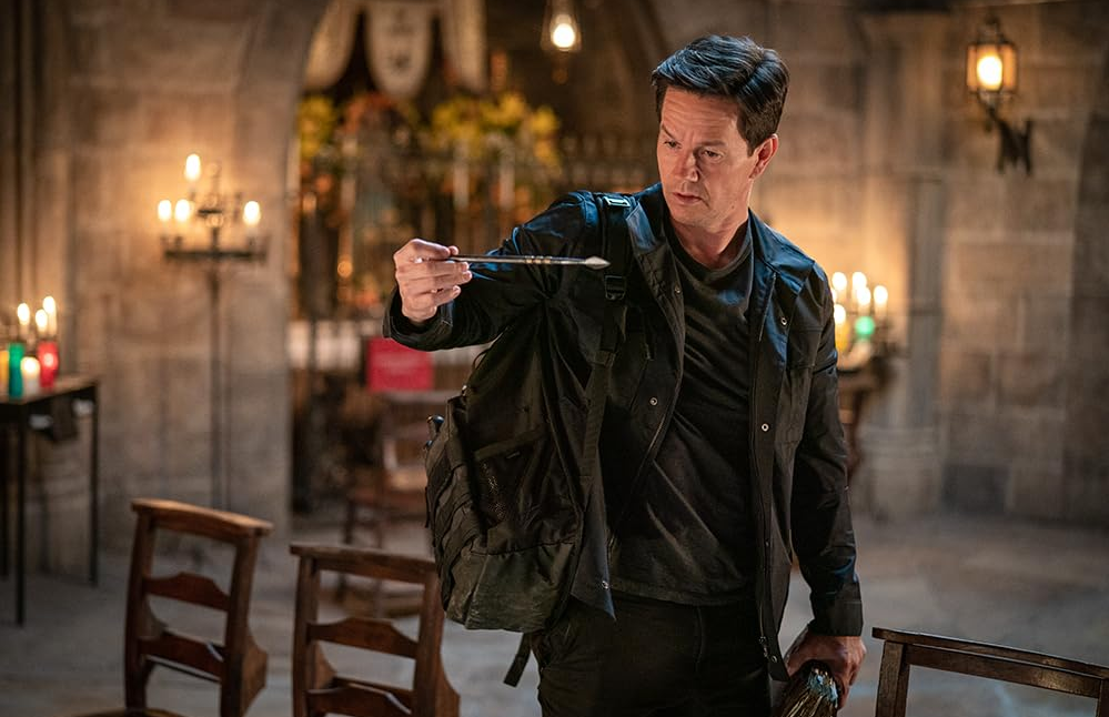 Su Italia Uno Uncharted, il film di Sony basato sul videogioco di Naughty Dog per Playstation diretto Ruben Fleischer e interpretato da Tom Holland, Mark Wahlberg e Antonio Banderas.