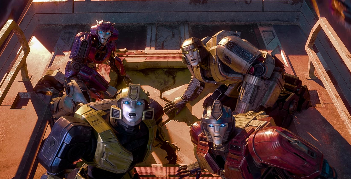 Recensione e tutto quello che c'è da sapere su "Transformers One", il film d'animazione di Josh Cooley con le voci di Chris Hemsworth, Scarlett Johansson e Brian Tyree Henry.