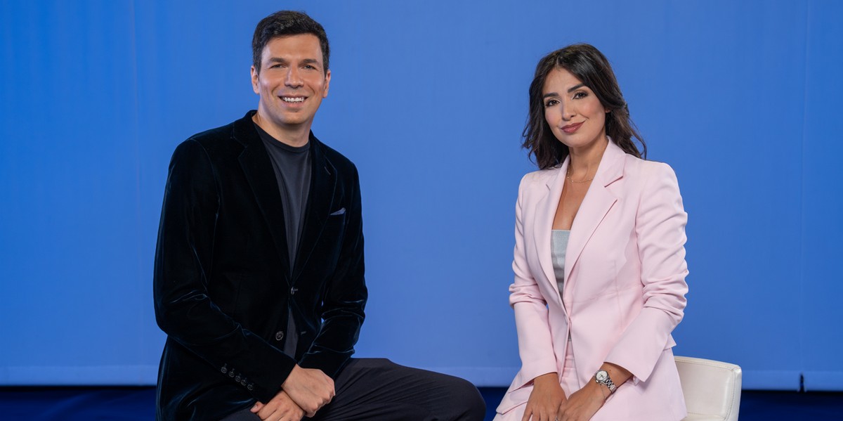 TV8 Champions Night, Leo Di Bello e Sarah Castellana a TvBlog: “Non solo calcio ma anche intrattenimento. Con la Gialappa, vietato essere permalosi!” (Video)