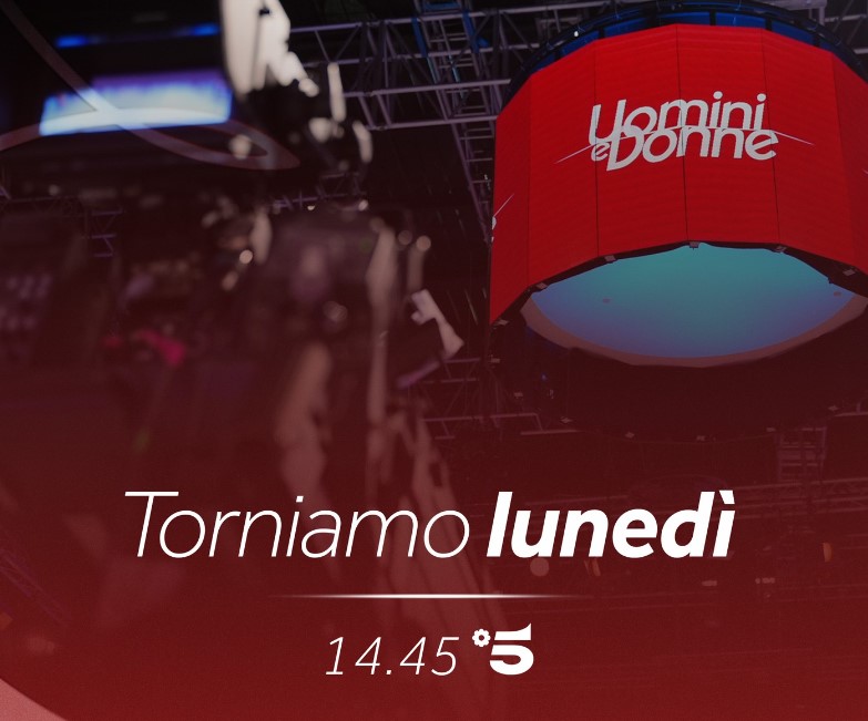 Uomini e Donne: perché non va in onda oggi 1 novembre 2024