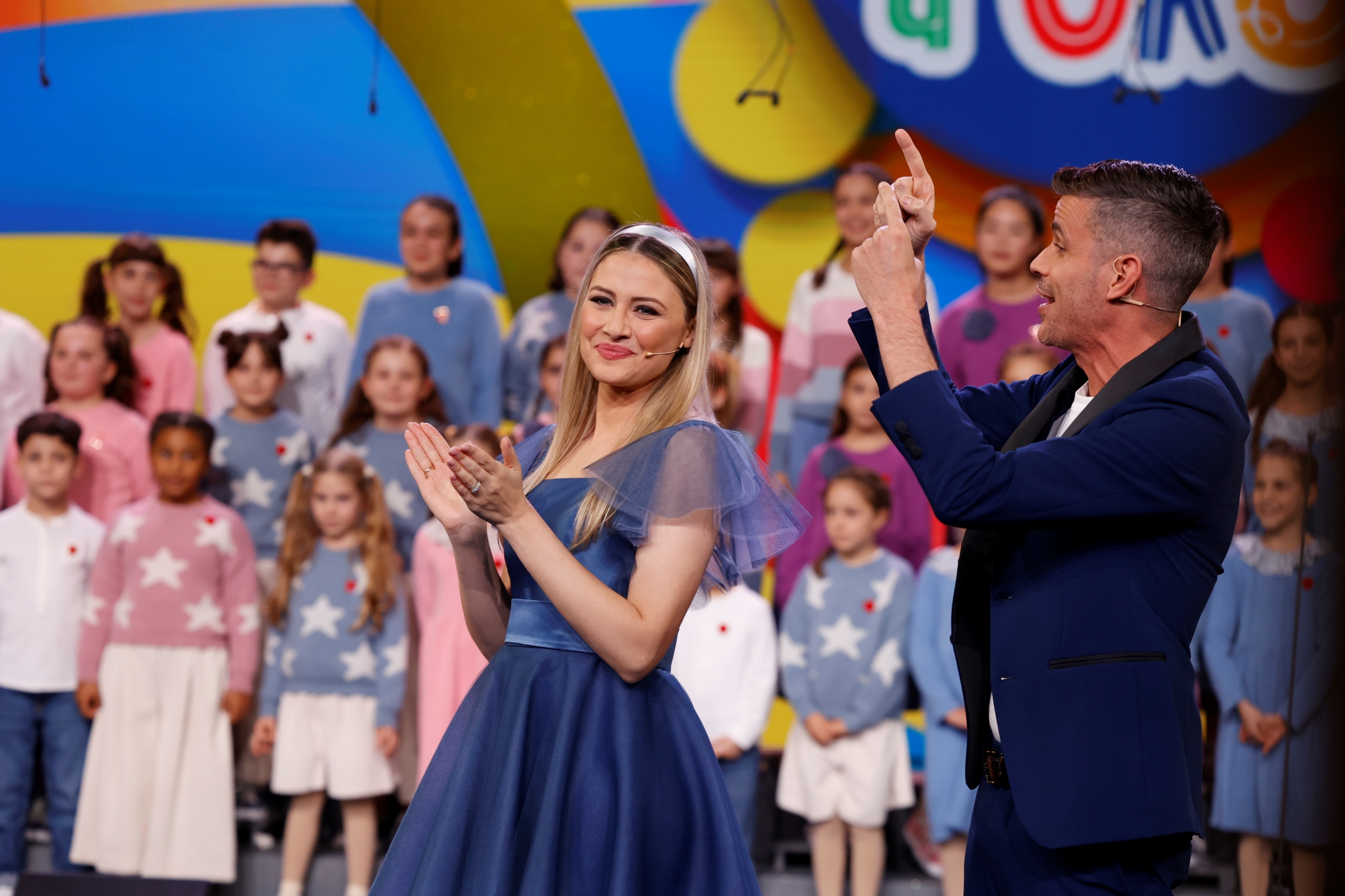 Zecchino d’Oro 2024, il backstage dell’Antoniano: parlano i conduttori e gli autori
