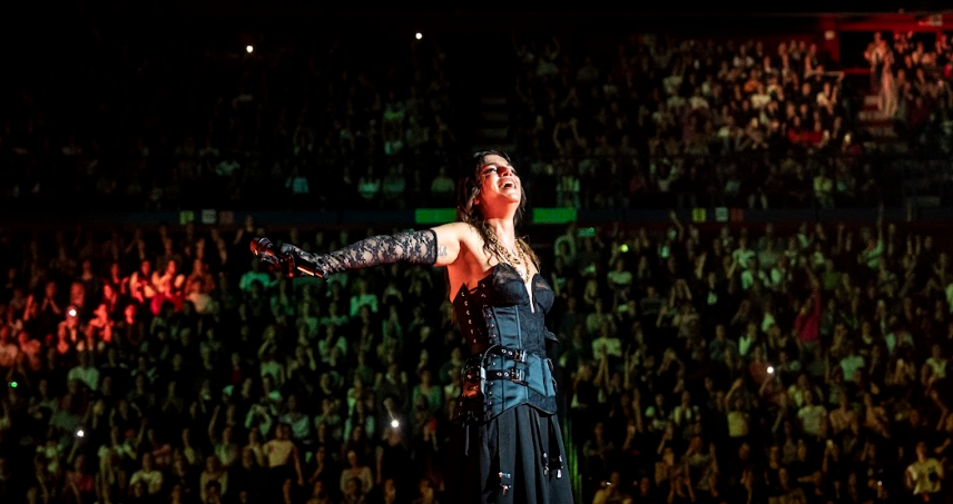 Concerto 14 novembre 2024, Emma a Roma: la scaletta delle canzoni, orario, come arrivare al Palazzo dello Sport