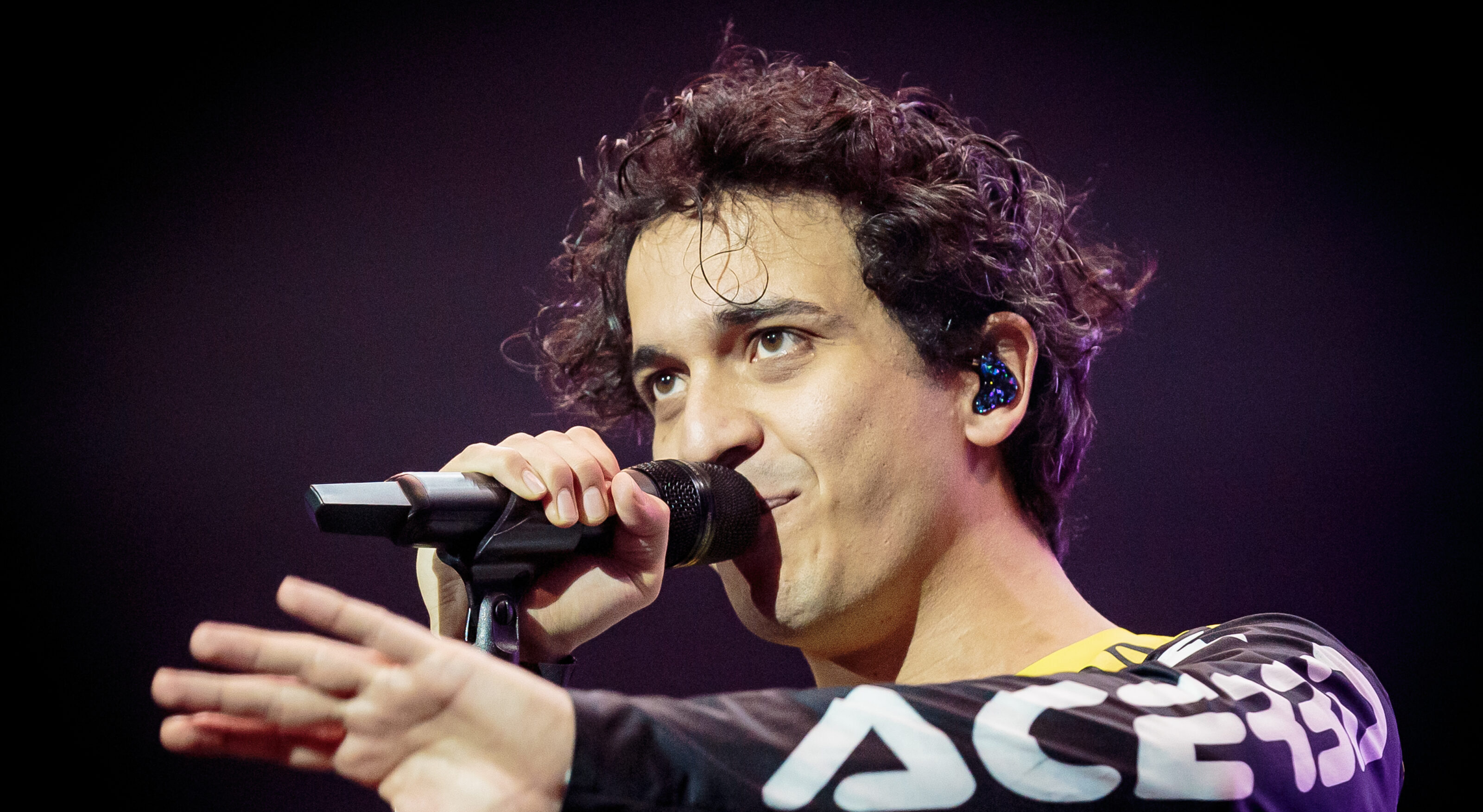 Concerto 5 novembre 2024, Tananai a Milano: la scaletta del concerto, orario, biglietti e come arrivare all’Unipol Forum di Assafo