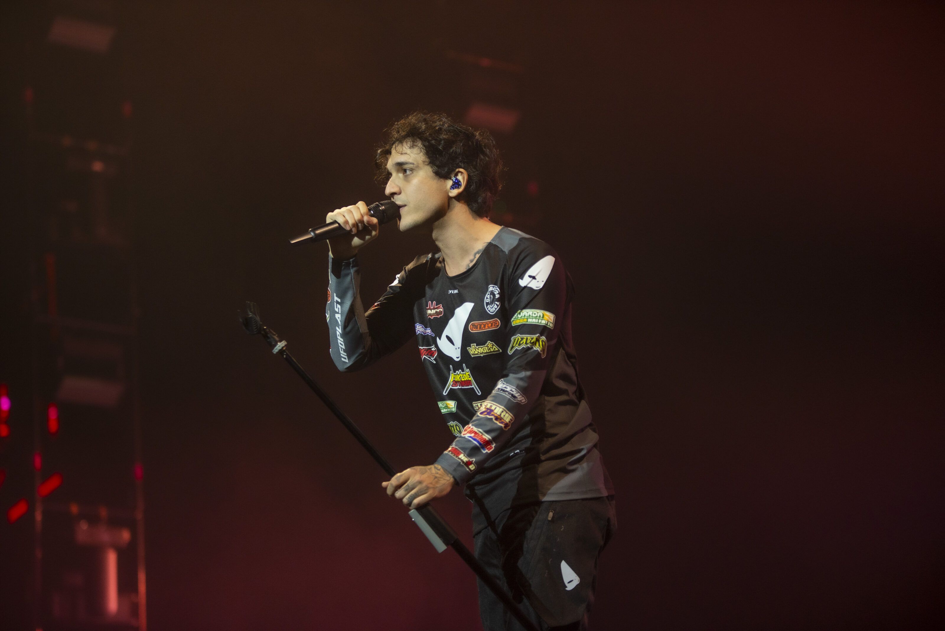 Concerto 27 novembre 2024, Tananai a Bologna: scaletta delle canzoni, orario, come arrivare all’Unipol Arena