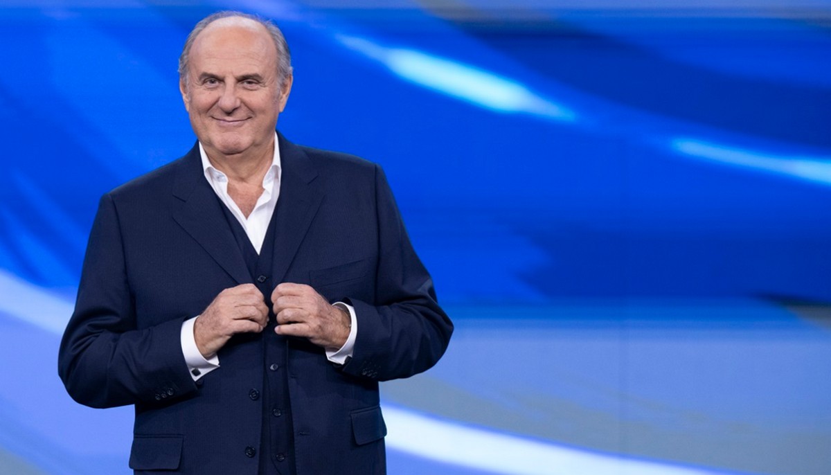Gerry Scotti a Sanremo 2025: “Lo vivo come un omaggio dopo 43 anni di carriera”