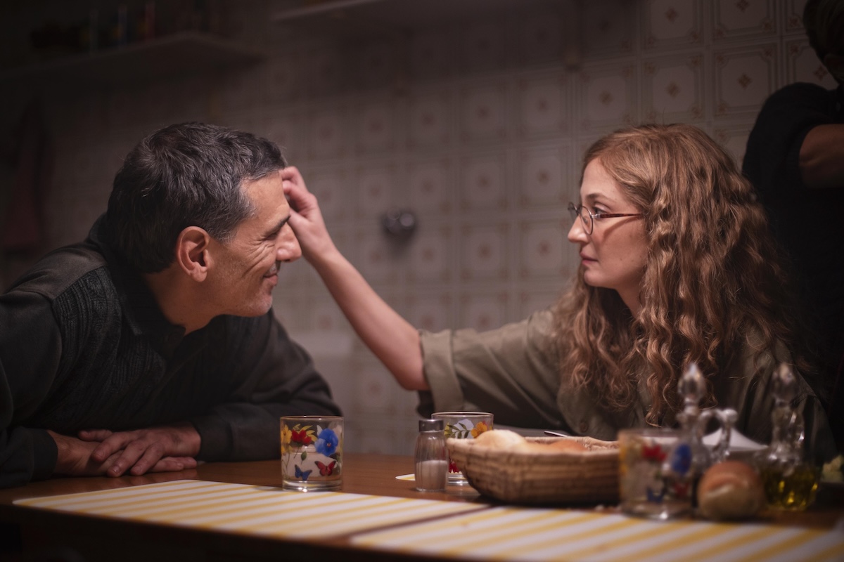 Ascolti tv lunedì 18 novembre 2024: L’amica geniale a 3,4 mln (19,7%), La Talpa a 1,6 mln (10,6%)