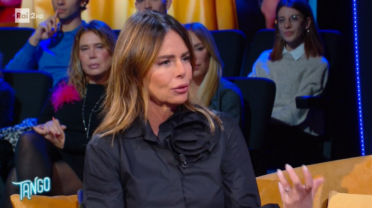 Paola Perego: “Se avessi fatto La Talpa in quel modo, l’avrebbero chiusa lo stesso”. E glissa su Angelo Madonia…