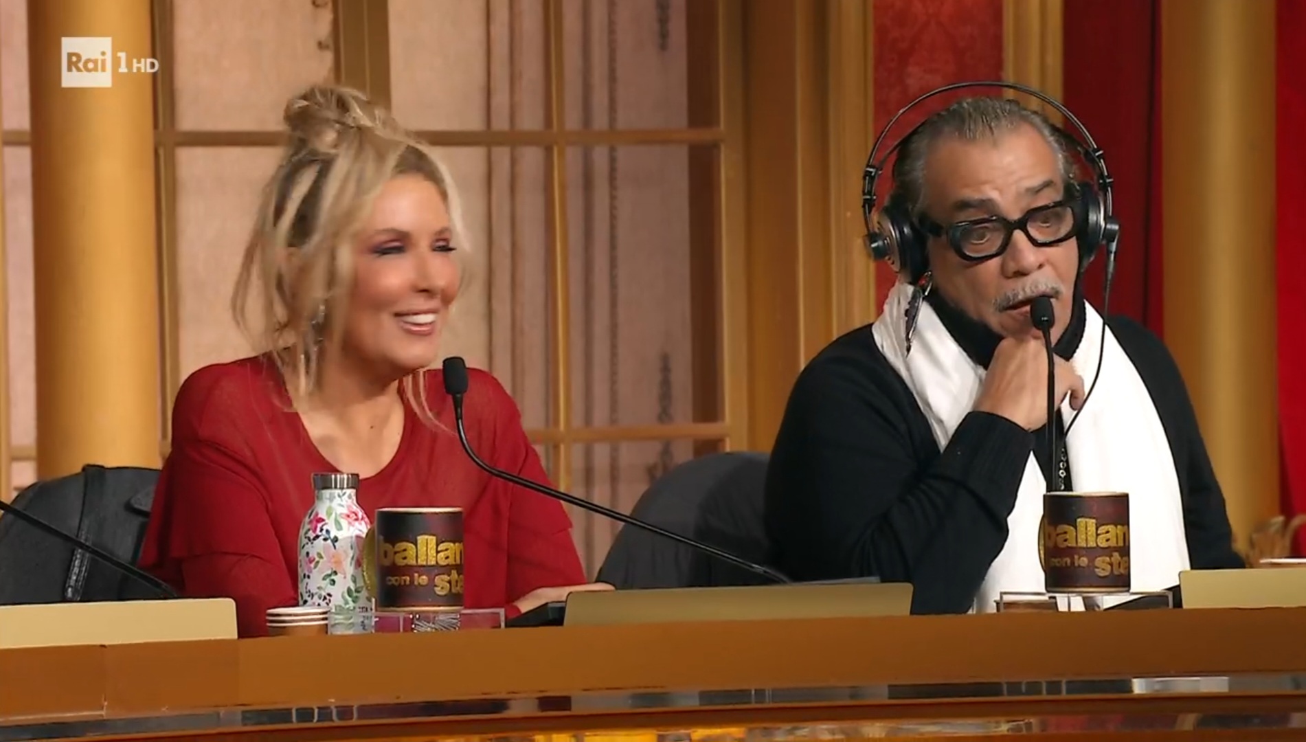 Ascolti tv sabato 23 novembre 2024: Ballando con le Stelle a 3,4 mln (27%), GF a 1,8 mln (14,7%)
