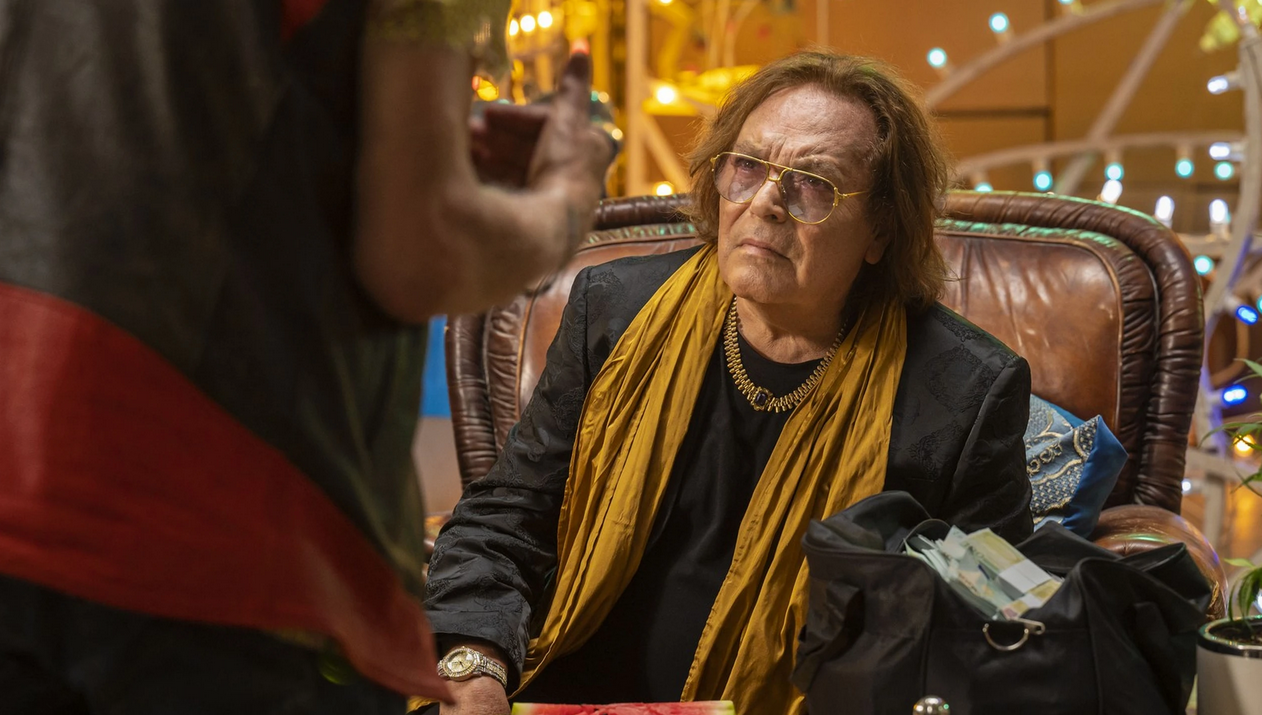 In TV su Rai Due "Falla girare", commedia d'azione del 2022 di Giampaolo Morelli con Giampaolo Morelli, Laura Adriani, Ciro Priello, Fabio Balsamo, Giovanni Esposito, Michele Placido e Leopoldo Mastelloni.