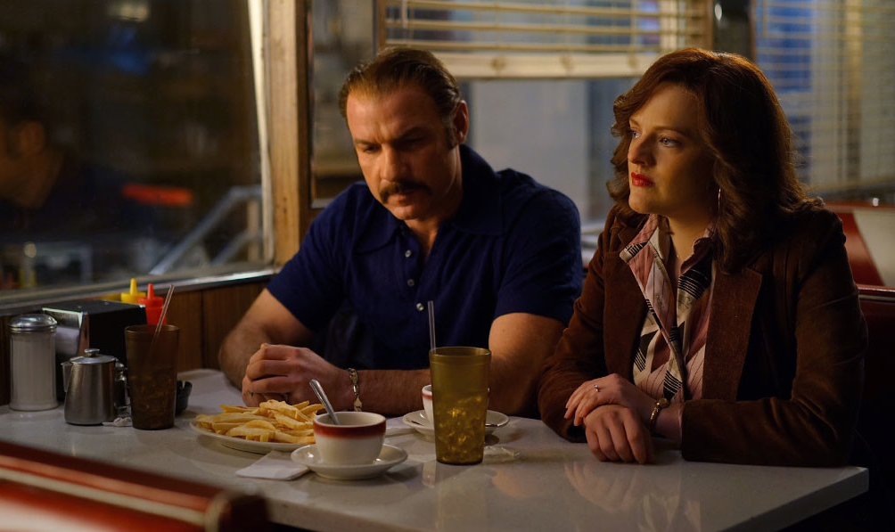 Recensione e tutto quello che c'è da sapere su "The Bleeder - La storia del vero Rocky Balboa", il film su Rai Tre con Liev Schreiber. Naomi Watts, Elisabeth Moss e Ron Perlman.