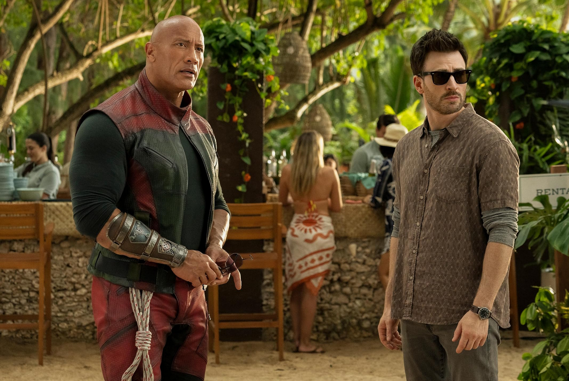 Nuovi spot tv in italiano e tutto quello che c'è da sapere su Uno Rosso, la commedia d'azione natalizia di Warner Bros. diretta da Jake Kasdan e interpretata da Dwayne Johnson e Chris Evans.