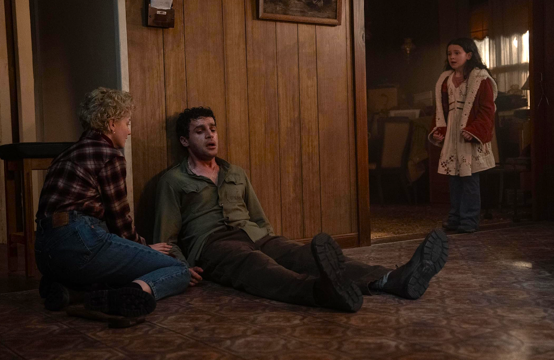 Dal Regno Unito un nuovo trailer ufficiale in lingua originale di "Wolf Man", il reboot horror di Blumhouse e Leigh Whannell de L'uomo lupo del 1941 - Al cinema dal 16 gennaio 2025