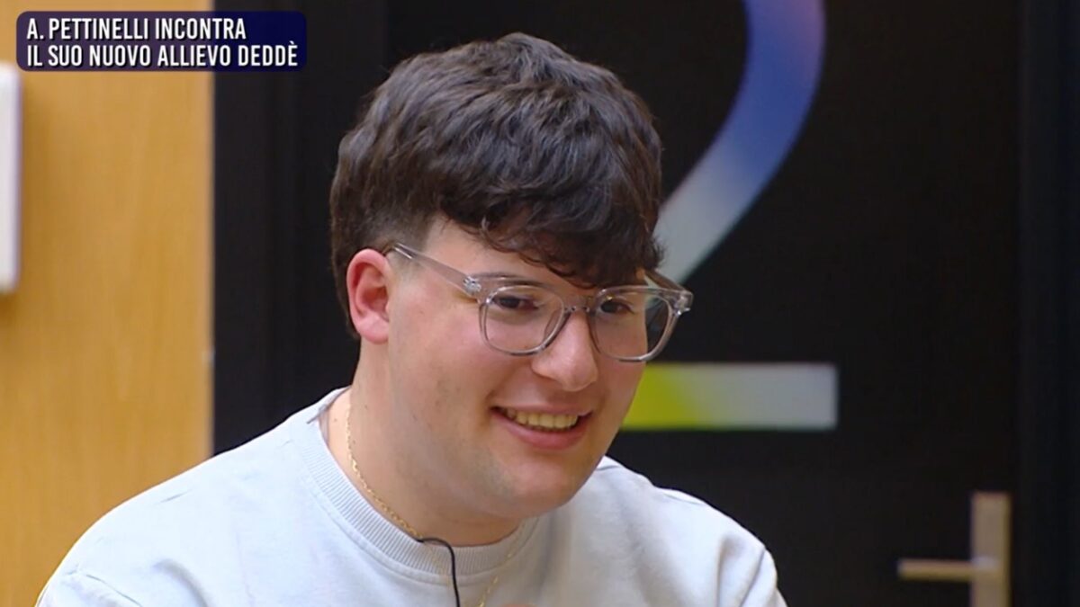 Deddè: chi è il nuovo cantante di Amici 2024