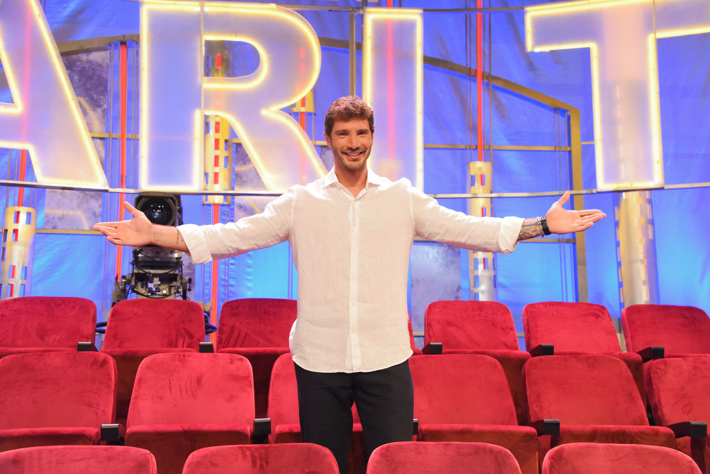 Affari tuoi guadagna un prime time su Rai1 (Anteprima TvBlog)