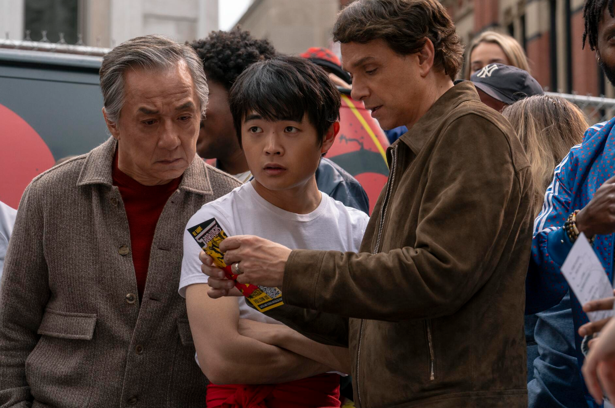 Tutto quello che c'è da sapere su "Karate Kid Legends", film dell'esordiente Jonathan Entwistle con Jackie Chan, Ralph Macchio, Joshua Jackson, Shaunette Renée Wilson e Ming-Na Wen.