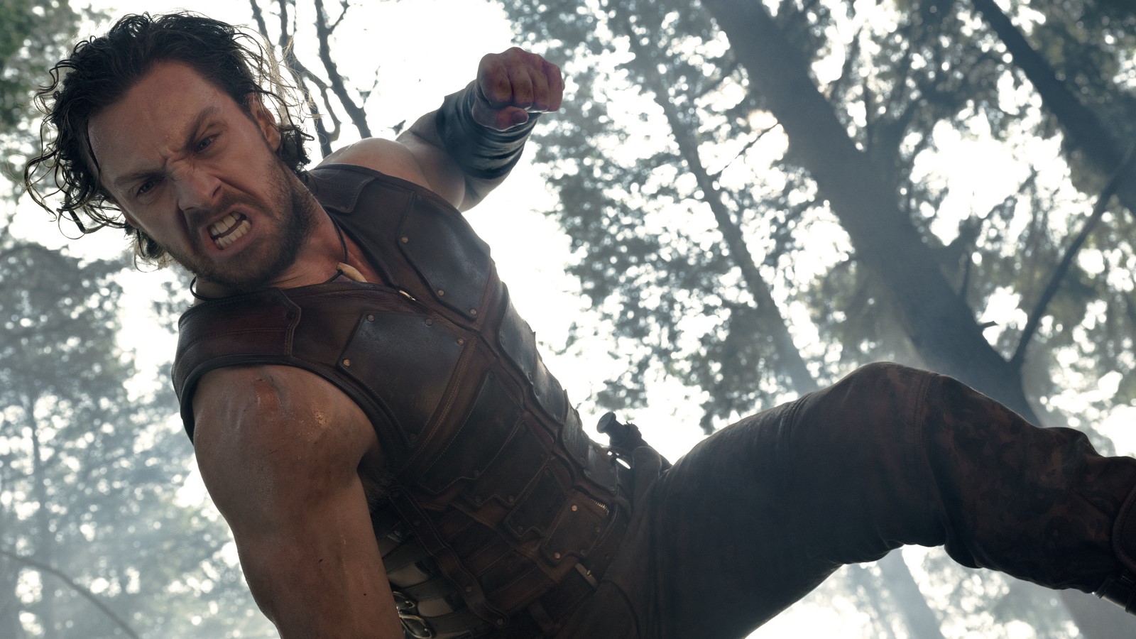 Nuovi contenuti ufficiali del film e tutto quello che c'è da sapere su Kraven - Il cacciatore di J.C. Chandor, il film Sony con Aron Taylor Johnson, Russell Crowe, Ariana DeBose e Alessandro Nivola.