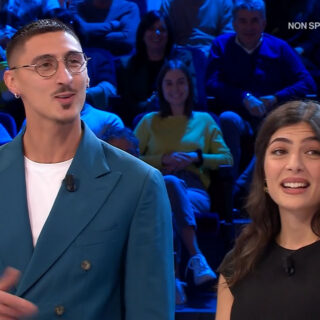 Affari Tuoi puntata stasera 4 dicembre 2024 quanto hanno vinto