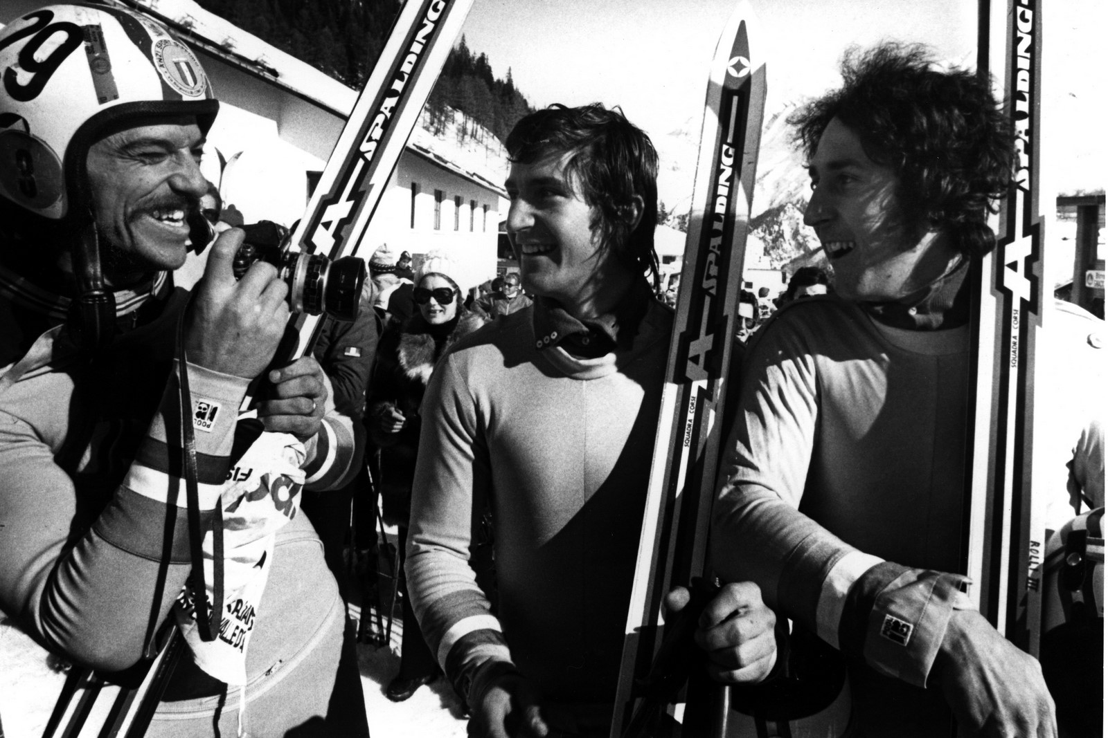 Su Rai Tre "La Valanga Azzurra", il documentario di Giovanni Veronesi sui campioni della nazionale italiana di sci alpino degli anni '70 presentato in anteprima alla Festa del Cinema di Roma.