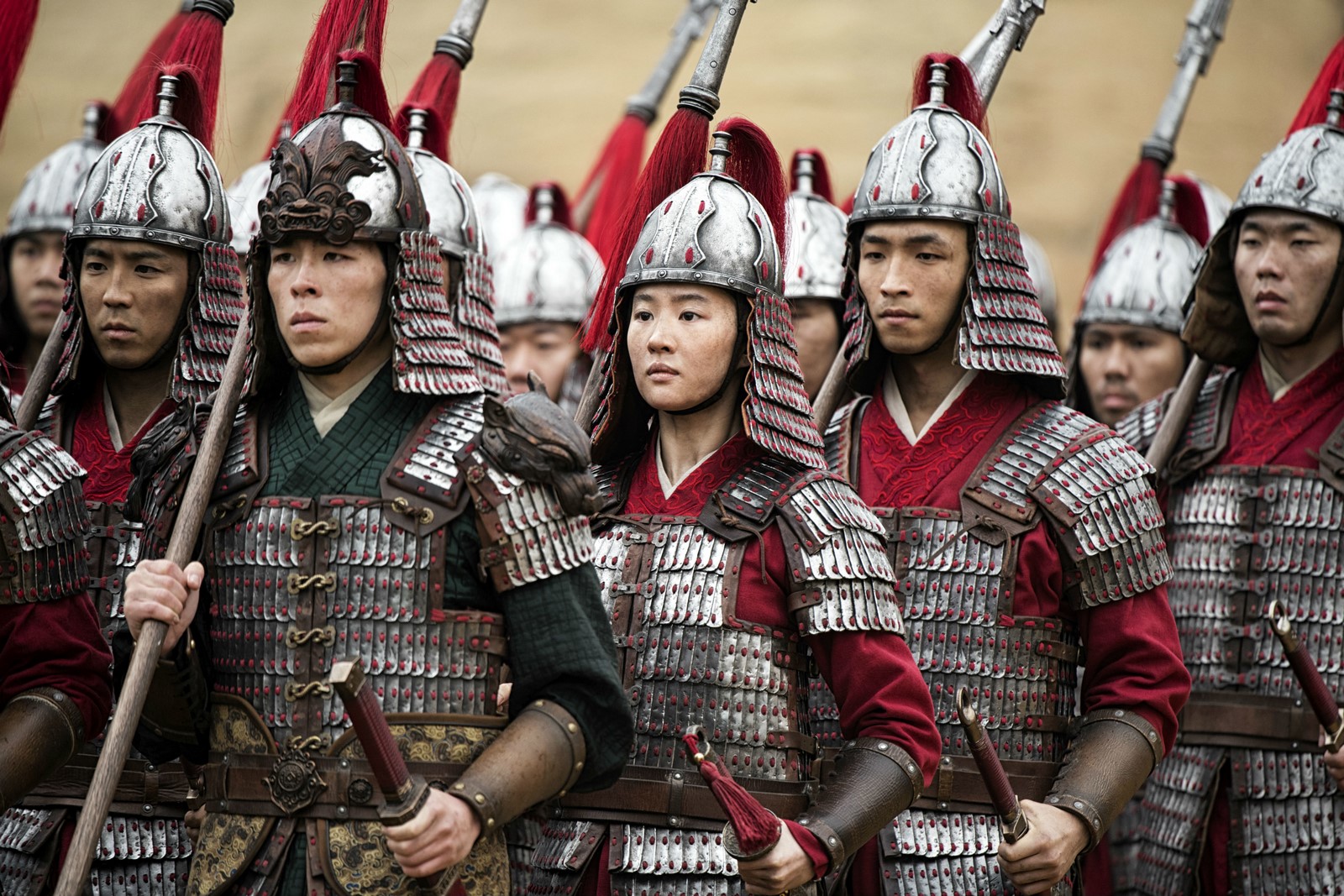 Tutto quello che c'è da sapere su "Mulan" di Niki Caro, il remake live-action Disney su Rai 2 con Yifei Liu, Donnie Yen, Jet Li, Jason Scott Lee e Gong Li.