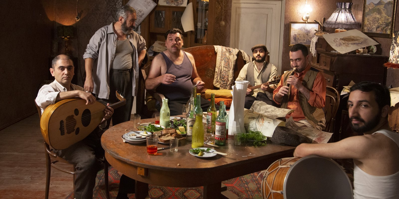 Recensione, colonna sonora e tutto quello che c'è da sapere e vedere sul film Amerikatsi del regista americano di origine armene Michael A. Goorjian - Al cinema con Cineclub Internazionale Distribuzione