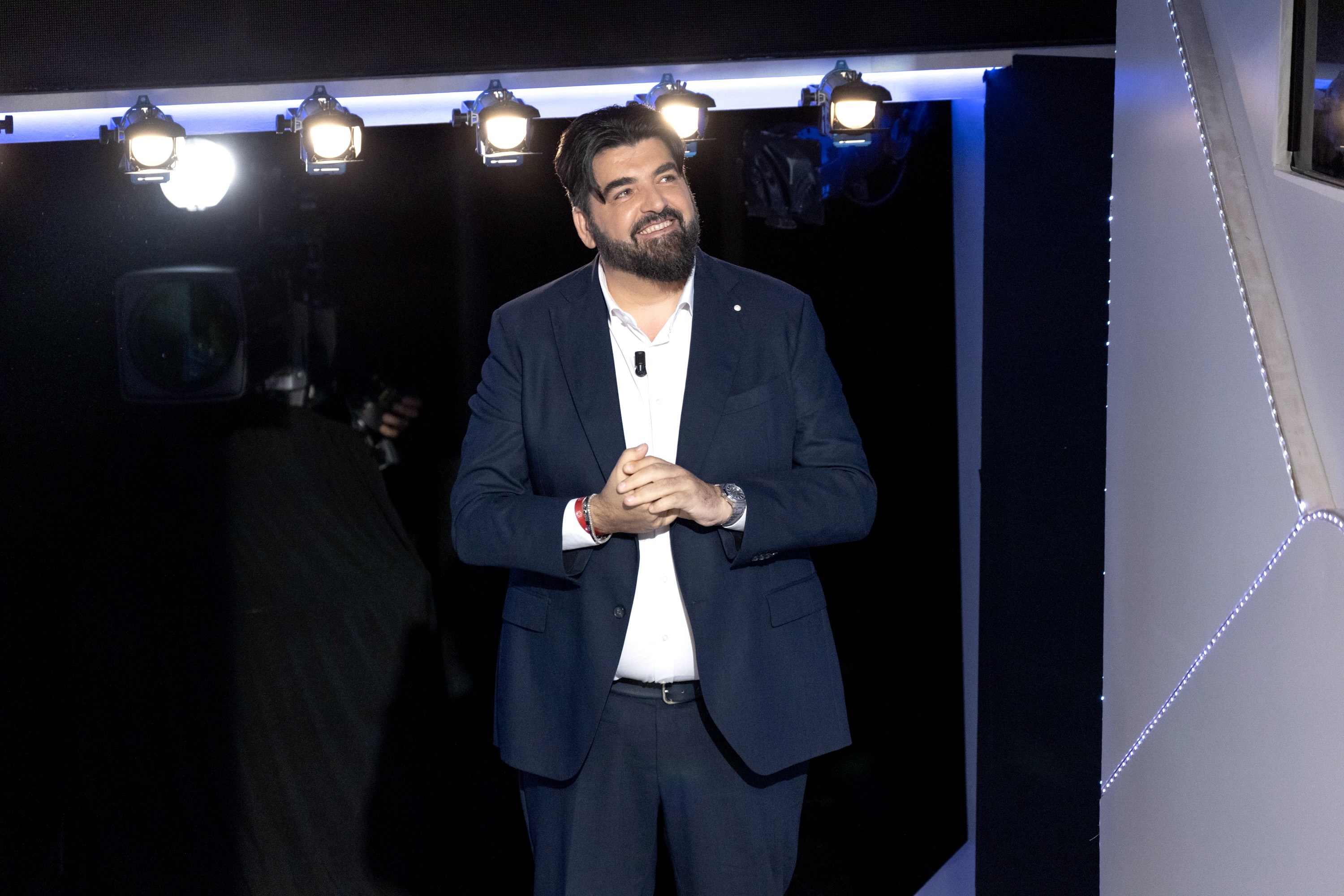 Ascolti tv sabato 11 gennaio 2025: C’è posta per te a 4,8 mln (31,3%), Ora o mai più a 2,7 mln (18,2%)