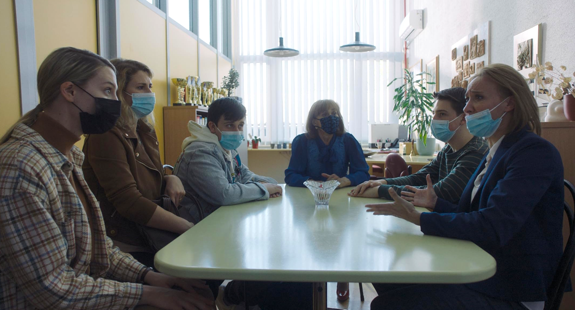 Recensione e tutto quello che c'è da sapere su Role Model (Vzornik), il film del regista sloveno Nejc Gazvoda con France Mandić, Mojca Funkl, Jure Henigman e Vesna Pernarčič.