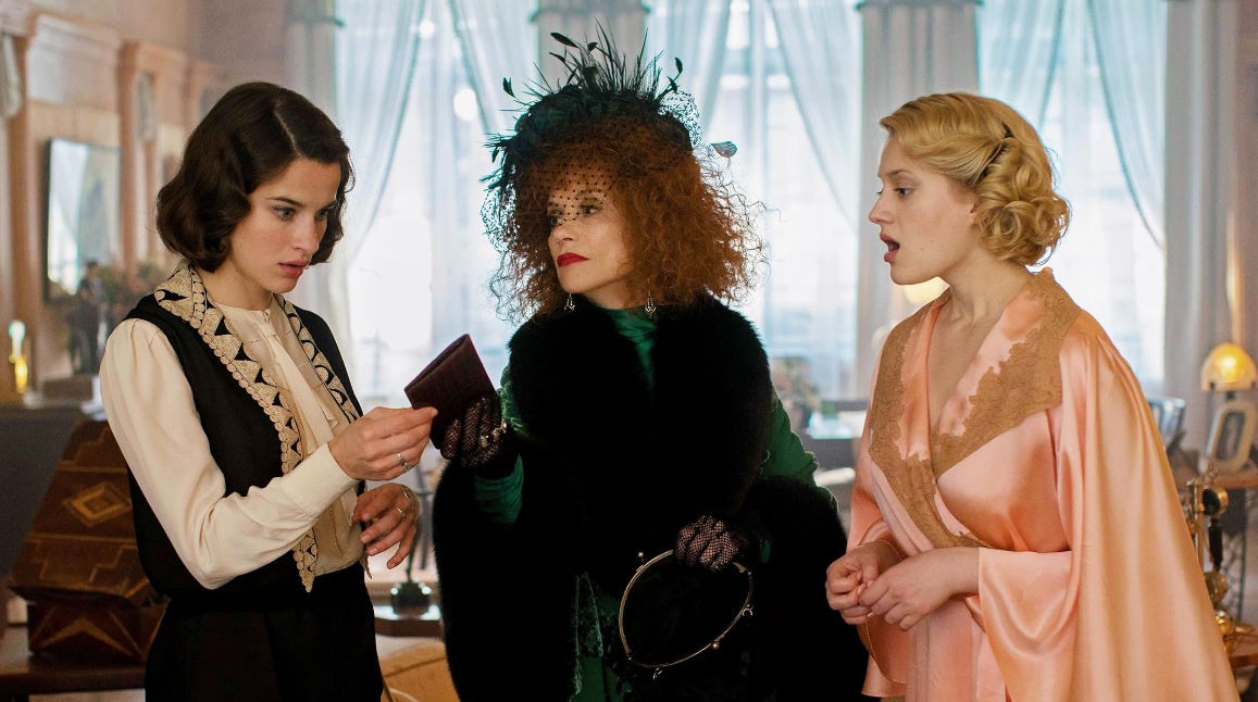 Tutto quello che c'è da sapere sul film Mon Crime – La colpevole sono io di Francois Ozon in onda su Rai Tre con Nadia Tereszkiewicz, Rebecca Marder, Isabelle Huppert, Fabrice Luchini, Dany Boon e André Dussollier.