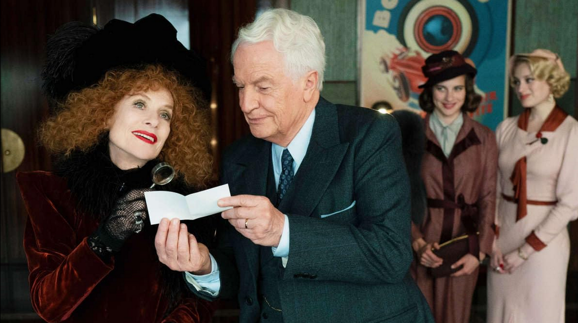 Tutto quello che c'è da sapere sul film Mon Crime – La colpevole sono io di Francois Ozon in onda su Rai Tre con Nadia Tereszkiewicz, Rebecca Marder, Isabelle Huppert, Fabrice Luchini, Dany Boon e André Dussollier.