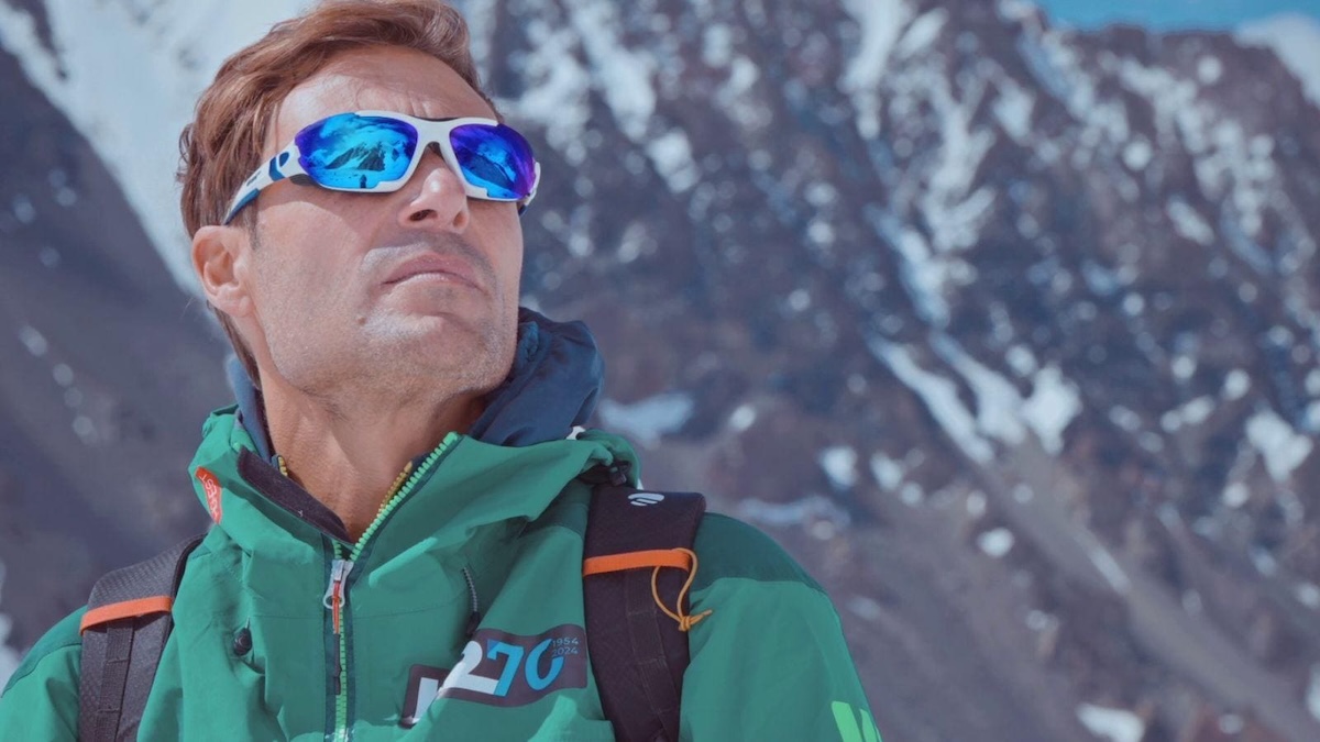 Sulle orme del K2, il documentario su Rai 3: alpiniste, conduttore e come vederlo