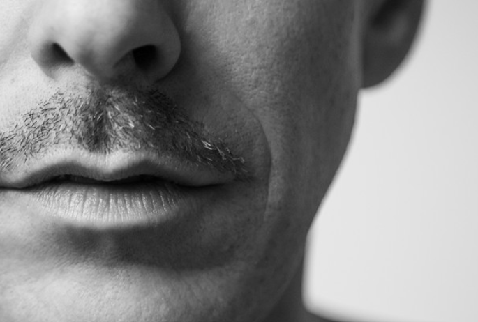Vengo a fidarmi di te, Francesco Gabbani: testo e significato della canzone