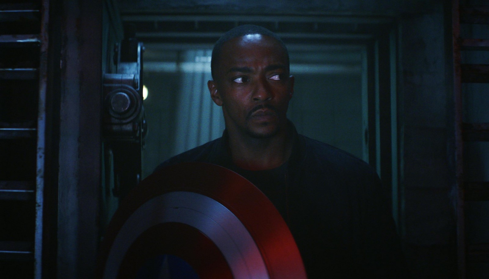 Recensione e tutto quello che c'è da sapere su Captain America: Brave New World, il film di Marvel Studios e Julius Onah con Anthony Mackie, Danny Ramirez, Giancarlo Esposito, Tim Blake Nelson e Harrison Ford.