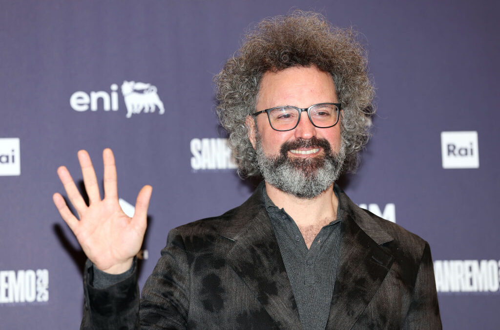 Simone Cristicchi a Sanremo 2025: “Cantare il mio brano non è stato facile”