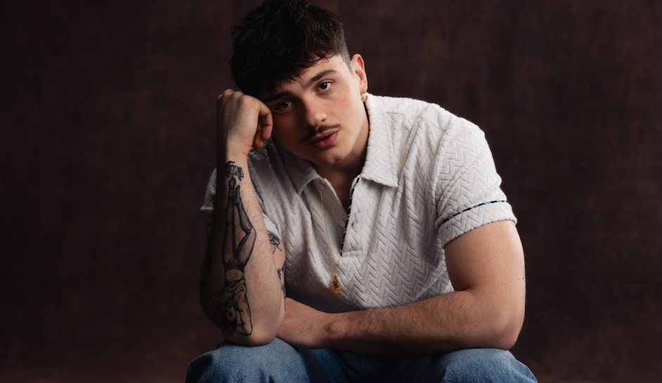 Balorda Nostalgia, Olly: testo e significato della canzone di Sanremo 2025 (video)