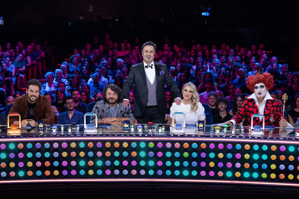 Lol – Talent Show 2, una clip esclusiva per i giudici guest