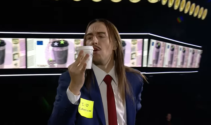 Tommy Cash approda in Italia. Sarà ospite a Propaganda Live