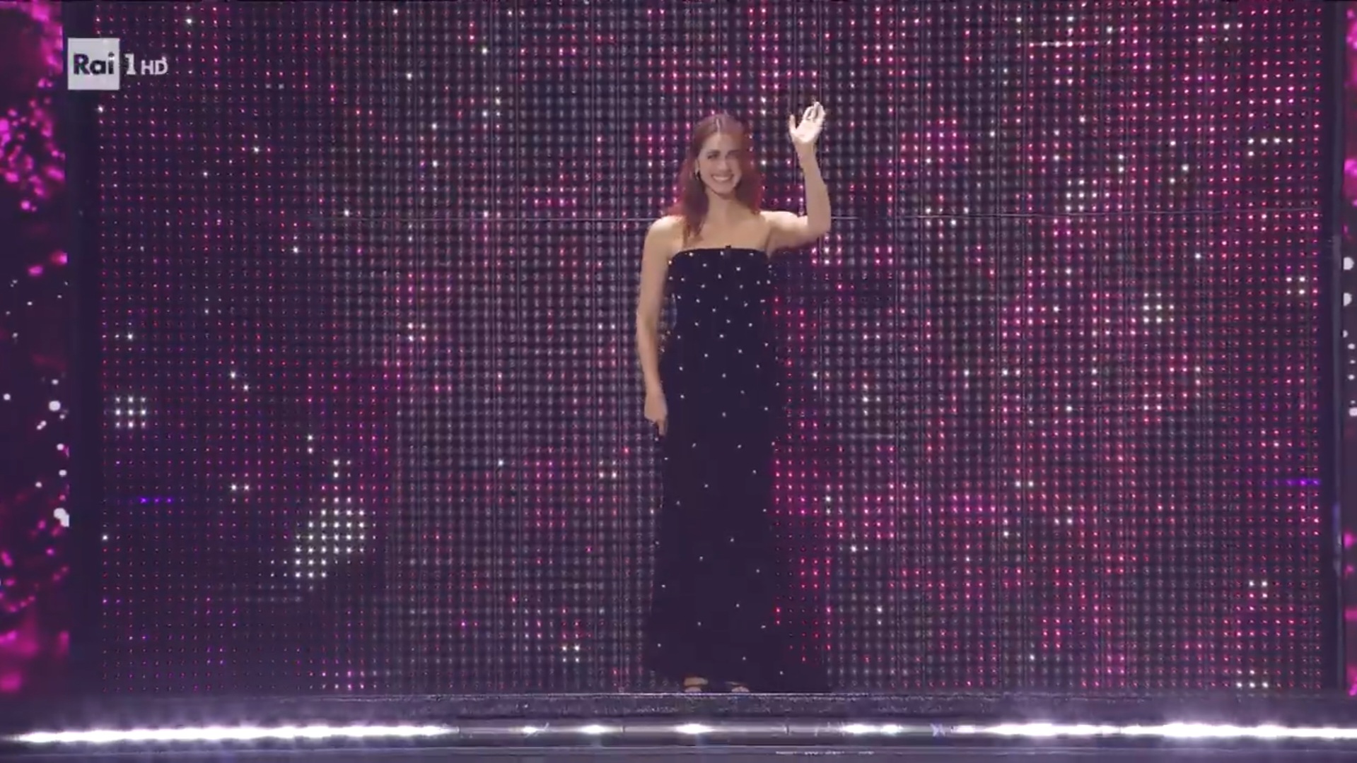 miriam leone prima discesca sanremo 2025