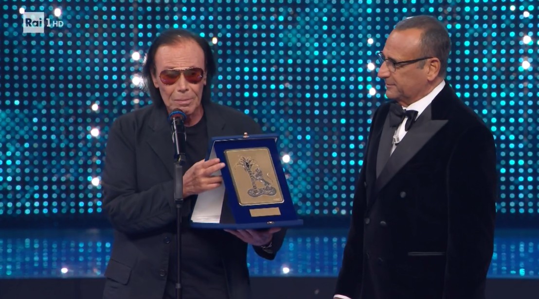 A che ora è uscito Antonello Venditti a Sanremo 2025, cosa ha fatto e con chi?