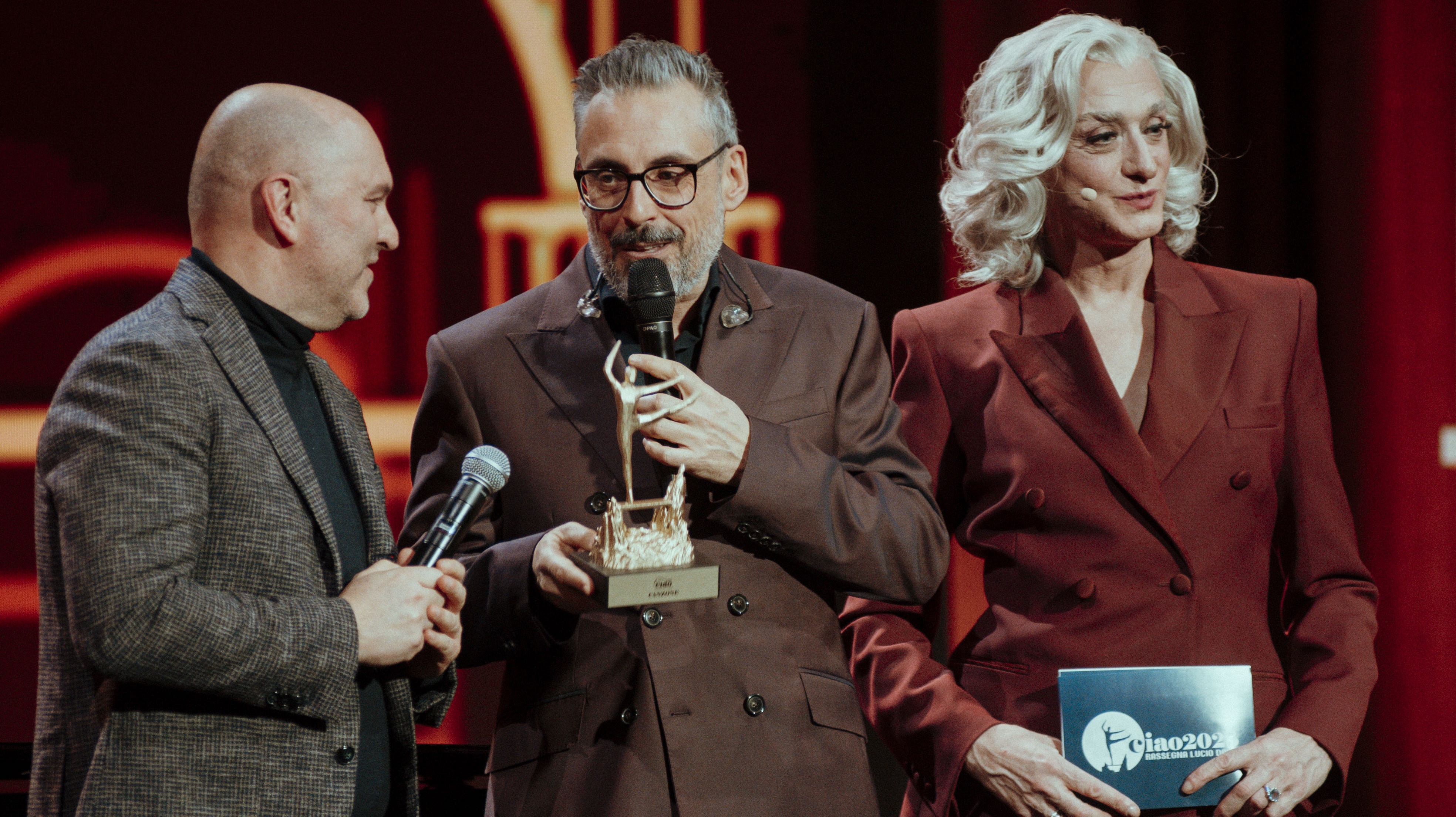 Ciao – Rassegna Lucio Dalla 2025, su Rai 1 in seconda serata i premi dedicati al cantautore bolognese