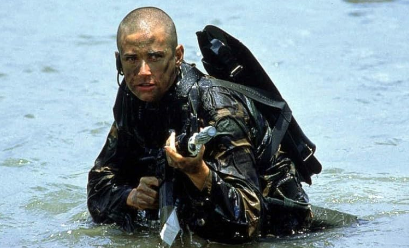 Recensione e tutto quello che c'è da sapere su Soldato Jane (G.I. Jane), film di Ridley Scott del 1997 con Demi Moore, Viggo Mortensen, Anne Bancroft, James Caviezel e Scott Wilson.