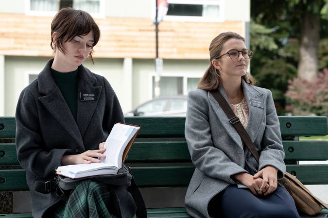 Recensione e tutto quello che c'è da sapere su Heretic, il thriller horror psicologico di Scott Beck & Bryan Woods (A quiet Place, 65, Haunt) con Sophie Thatcher (Companion), Chloe East (The Fabelmans) e Hugh Grant.