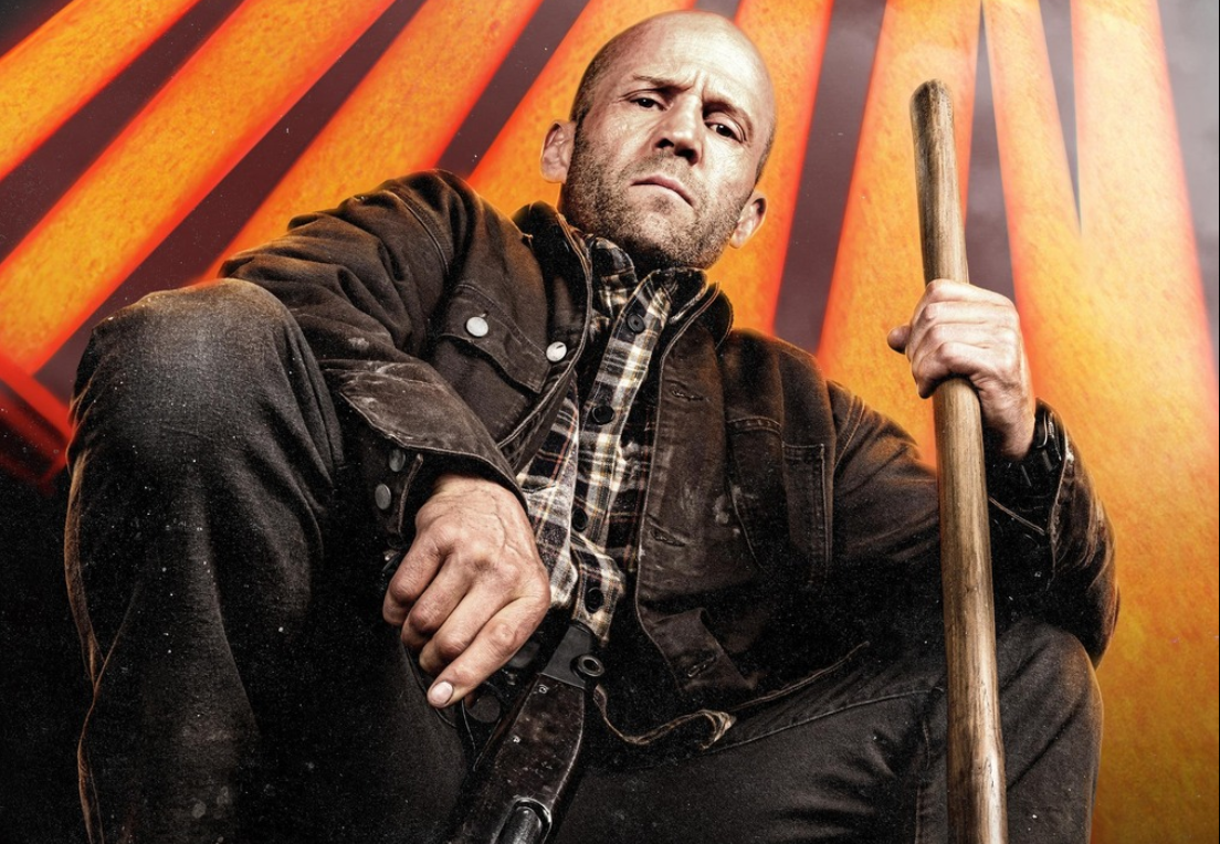 Jason Statham confermato in The Beekeeper 2 diretto da Timo Tjahjanto e protagonista del nuovo trailer red-band del film d'azione A Working Man in cui ritrova il regista David Ayer.